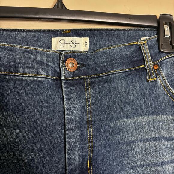 NWOT Jessica Simpson Plus Size Mika Best Friend Skinny Crop Jeans Size 24W - Picture 5 of 9